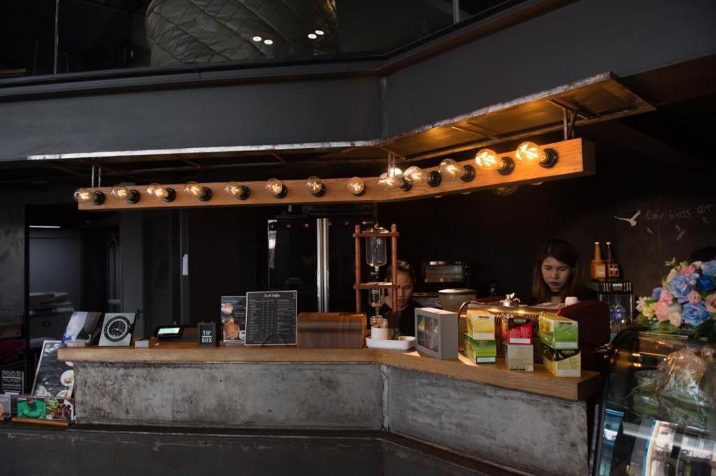Sook Station Hostel Bangkok Luaran gambar