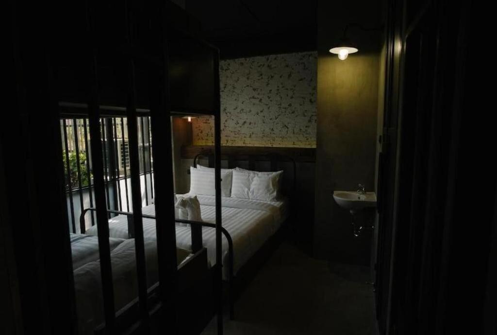 Sook Station Hostel Bangkok Luaran gambar