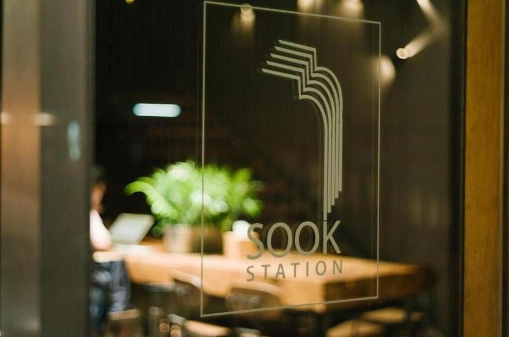 Sook Station Hostel Bangkok Luaran gambar