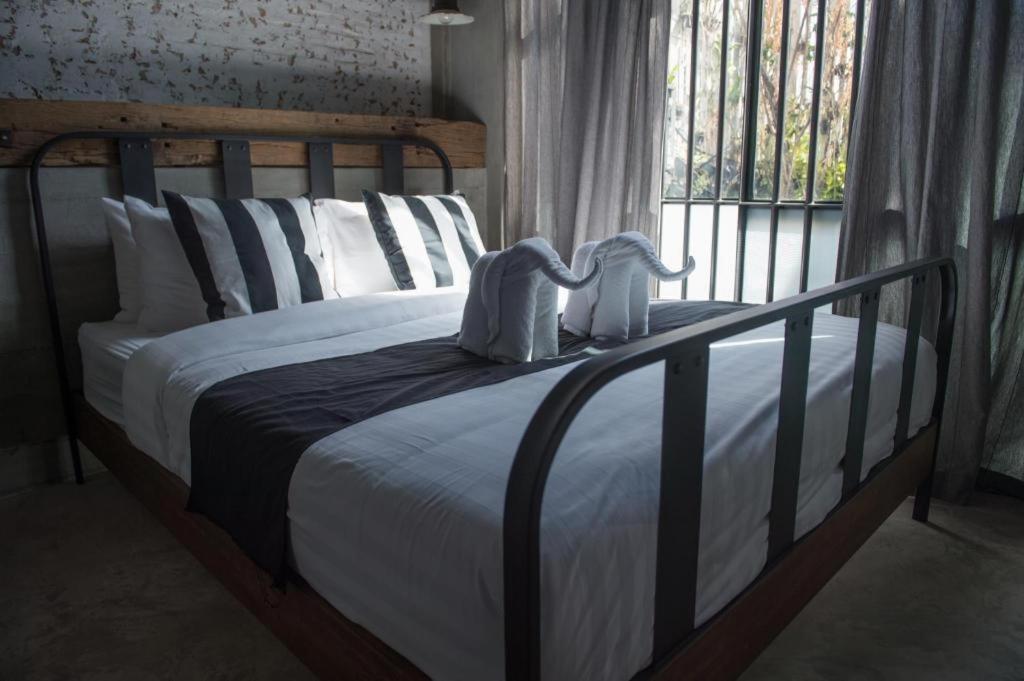Sook Station Hostel Bangkok Luaran gambar