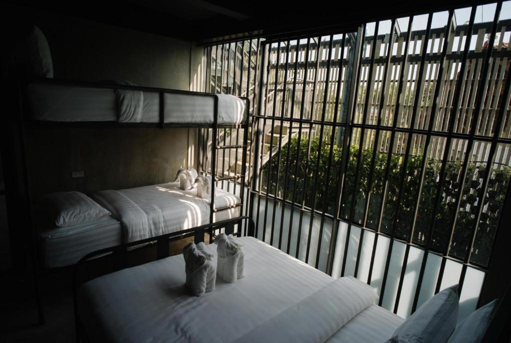 Sook Station Hostel Bangkok Luaran gambar