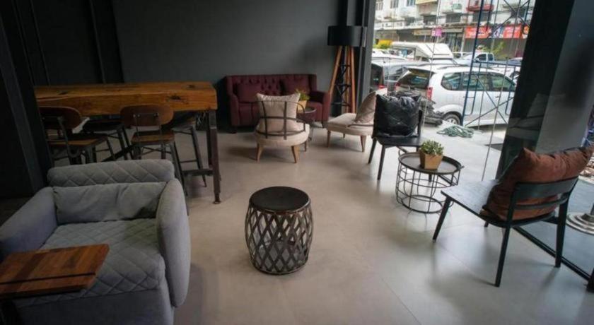 Sook Station Hostel Bangkok Luaran gambar
